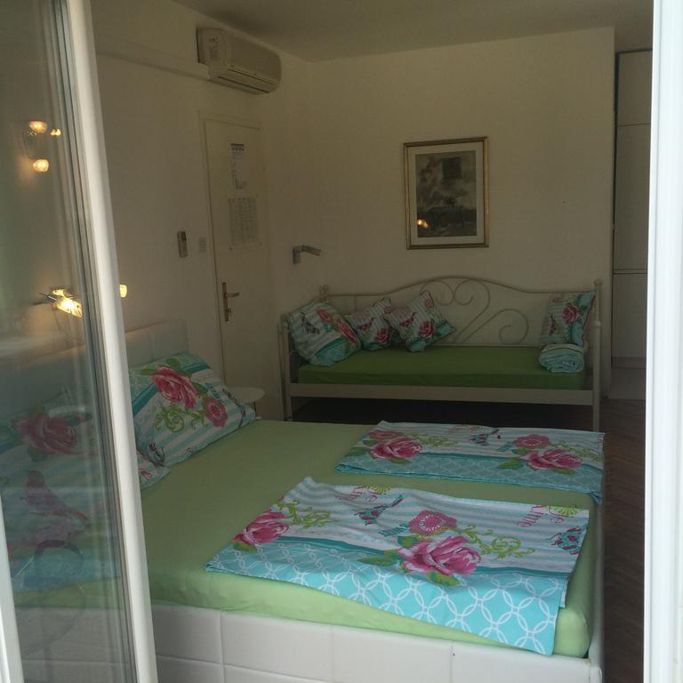 Apartment Vesna Supetar Chambre photo
