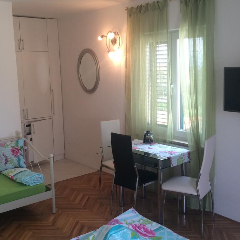 Apartment Vesna Supetar Chambre photo